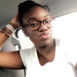 Meet your Posher, April